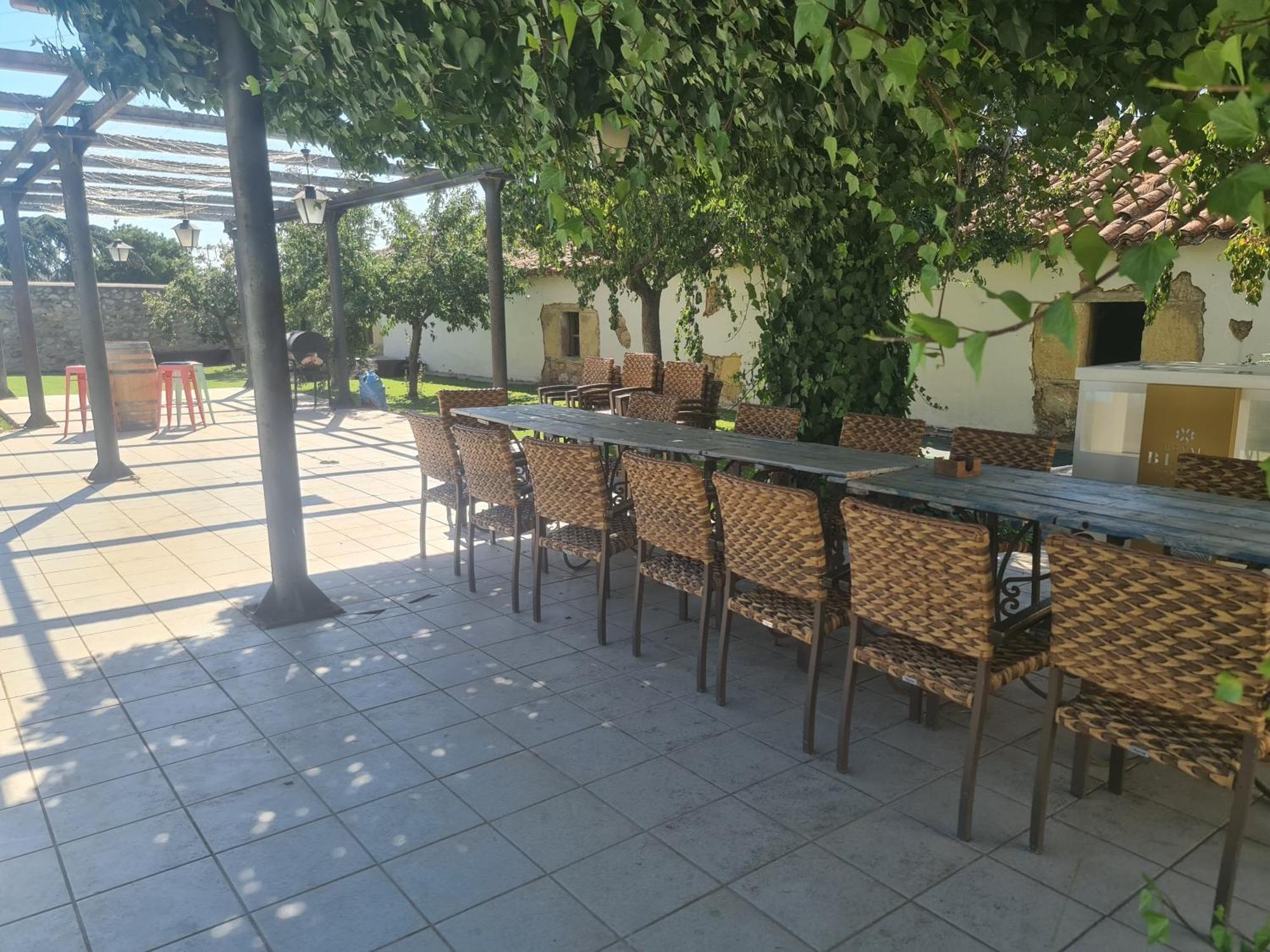 Casa Rural Palacio Conde De Aldana Con Piscina Entre Encinares Y Dehesas Terradillos エクステリア 写真